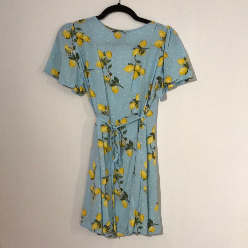 ⭐️⭐️⭐️3/30$ Print wrap dress - Picture 3 of 3